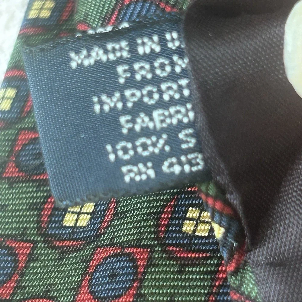 Jos A Bank Handmade Silk Tie Red/green/gold Pattern